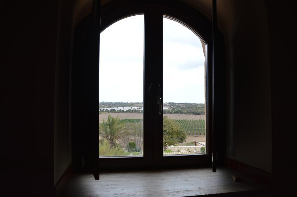 Le Sorelle Del Vino Marzamemi Exterior foto